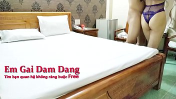 Anh trai chăm sóc em gái bị ốm sex viétud Phim sex Phim heo Free Việt Nam Porn Video